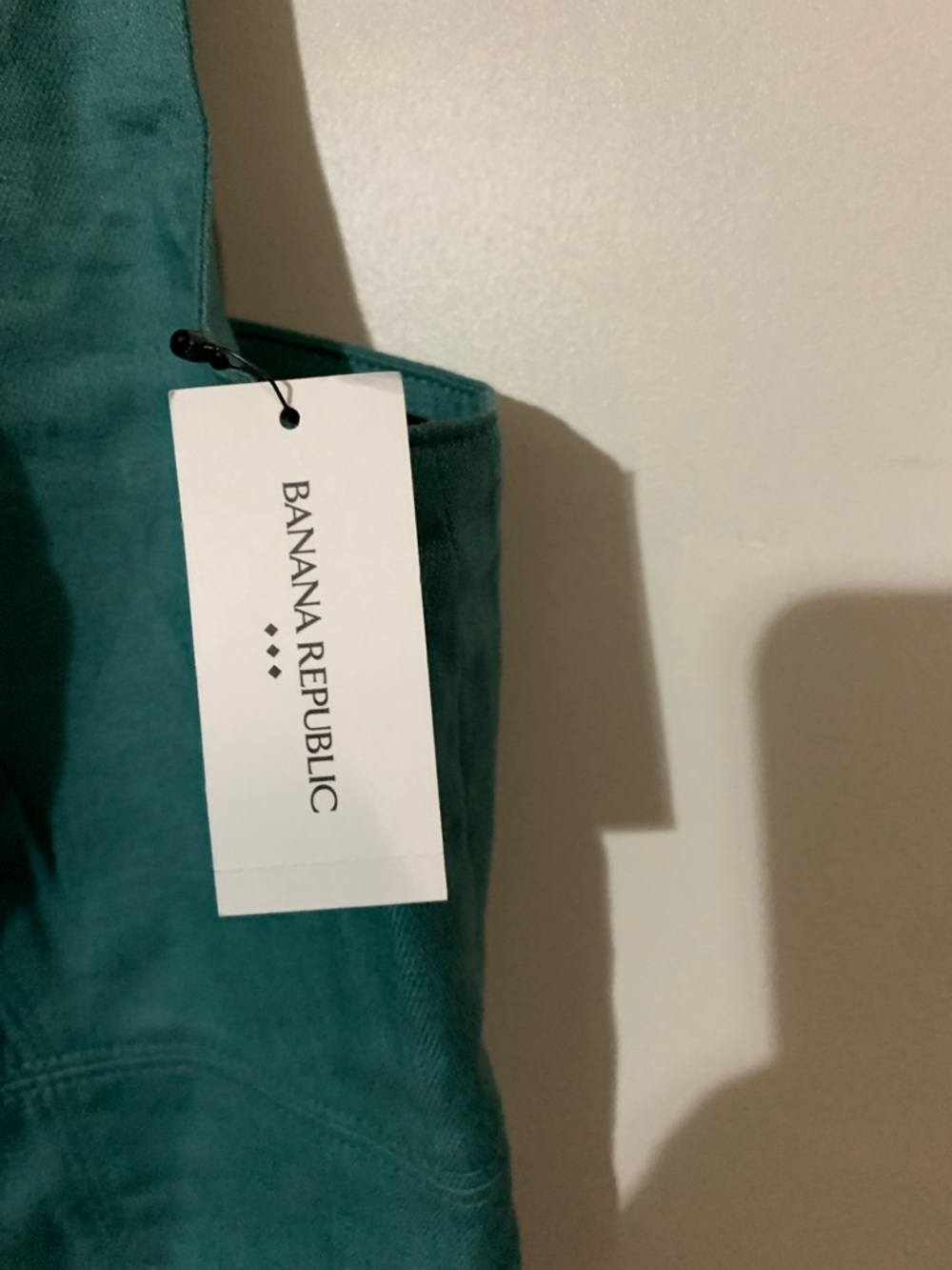 Banana Republic Factory Dark Green Square-Neck Crop Top - Picture 2 of 7